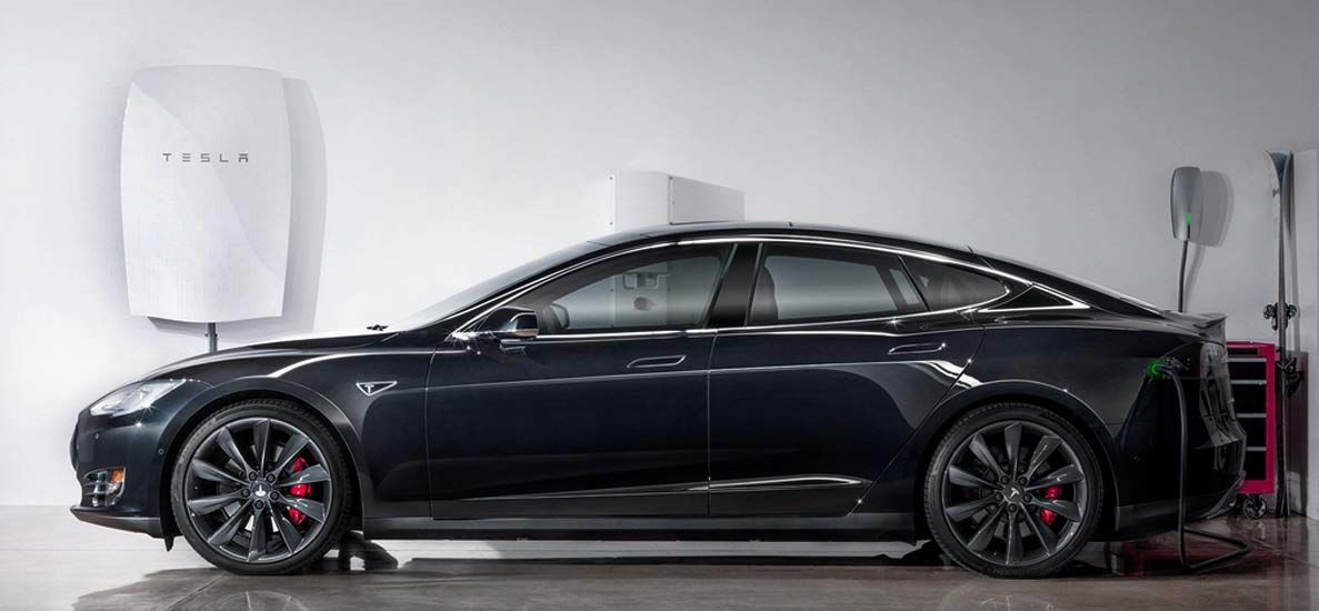Tesla’s ground-breaking batteries could be coming to a data center near you