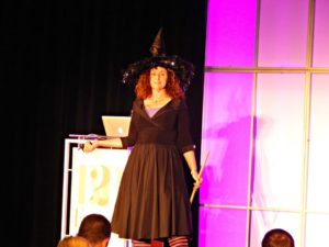 (Ann Handley once compared me to Laura Fitton @Pistachio, huge compliment!)