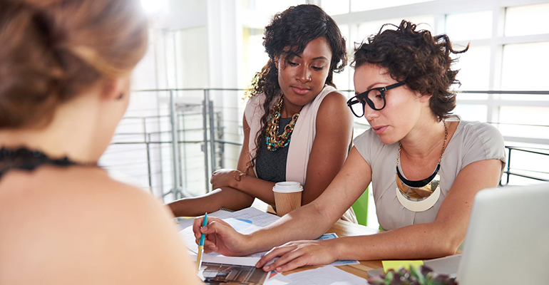 female entrepreneur female entrepreneur