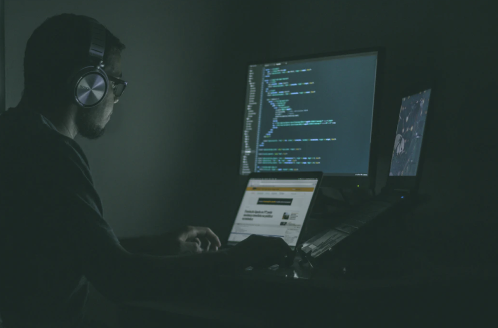 Want To Become A Professional In Cyber Security? Here's How To Do It
